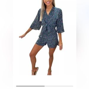 AX PARIS - Floral Ditsy Print Tie Front Romper